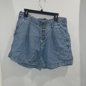 American eagle flowy denim shorts